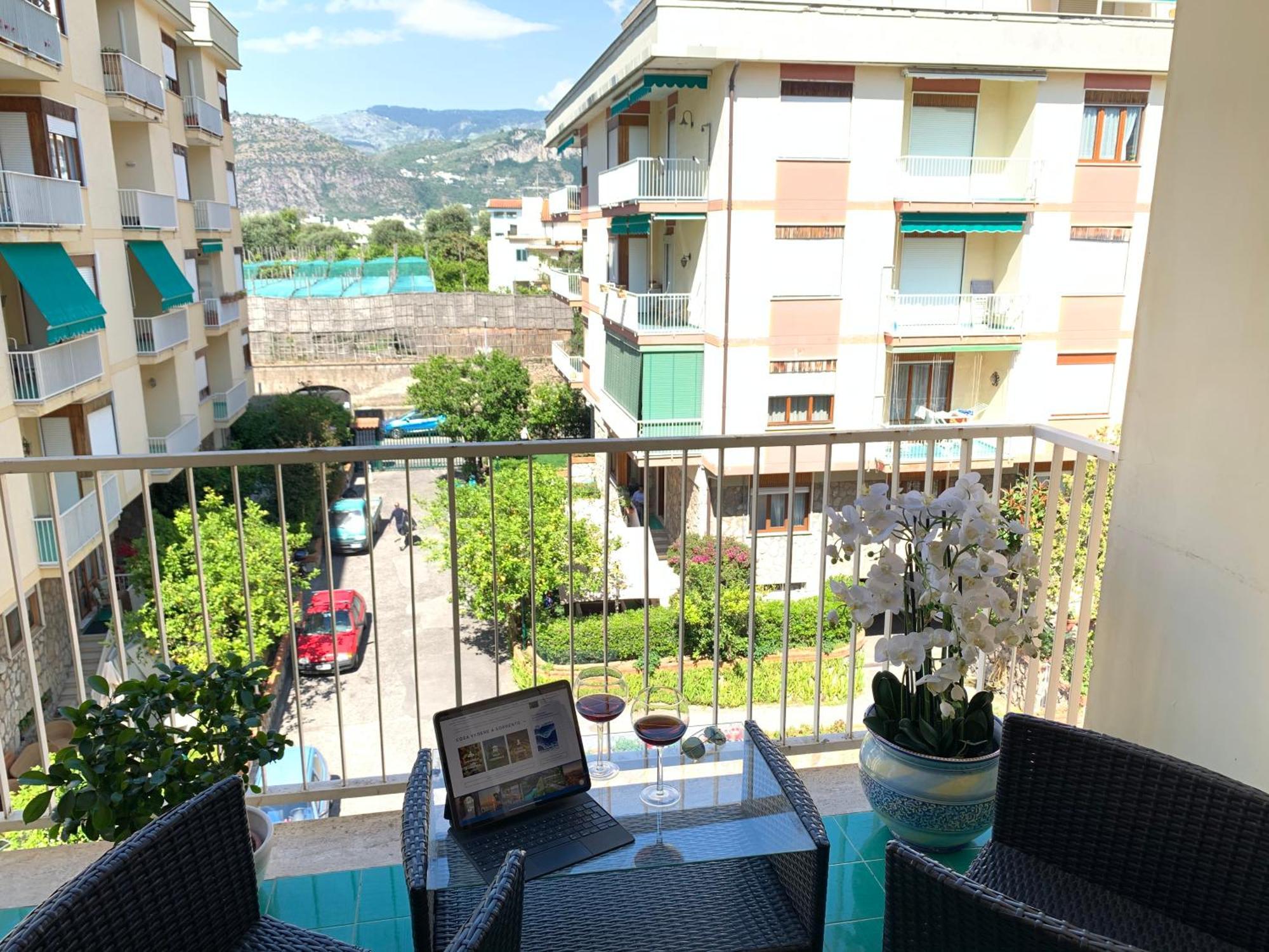 Apartmán Sorrento Moon Exteriér fotografie
